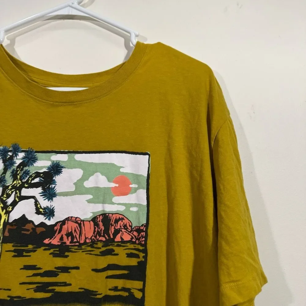 The North Face Golden Dessert Graphic Short Sleeve T-Shirt